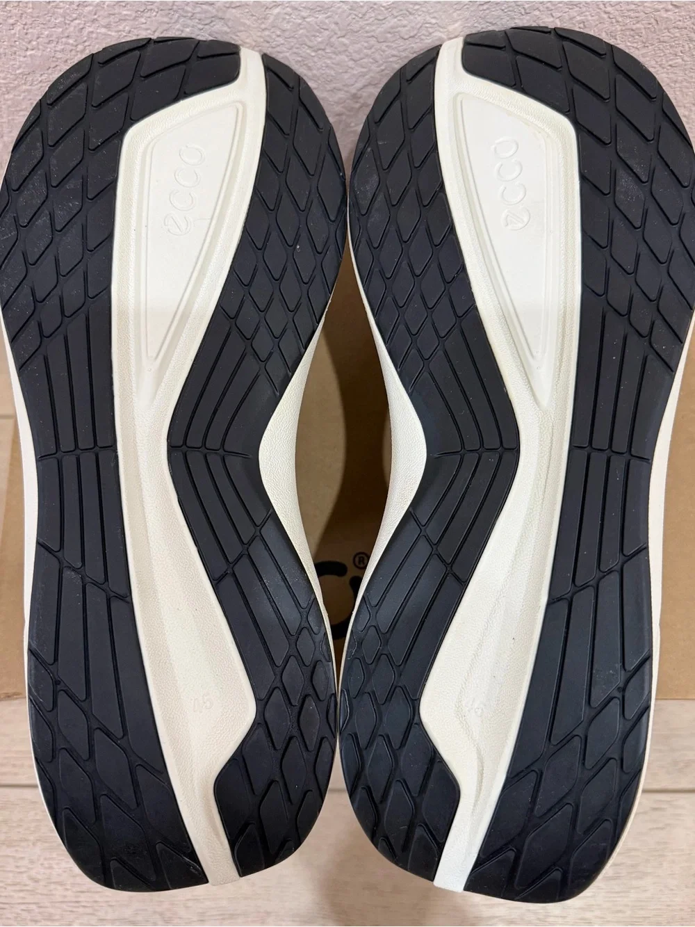Ecco Biom 2.2 Hybrid Sneakers
